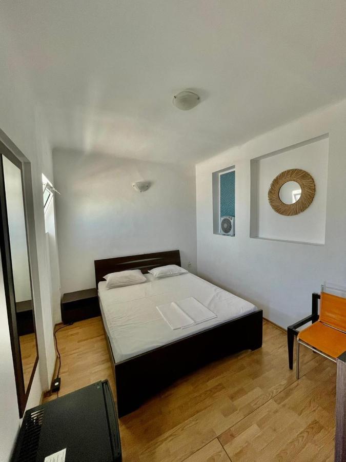 Hostel Cazino Nord Rooms Mamaia Exteriör bild