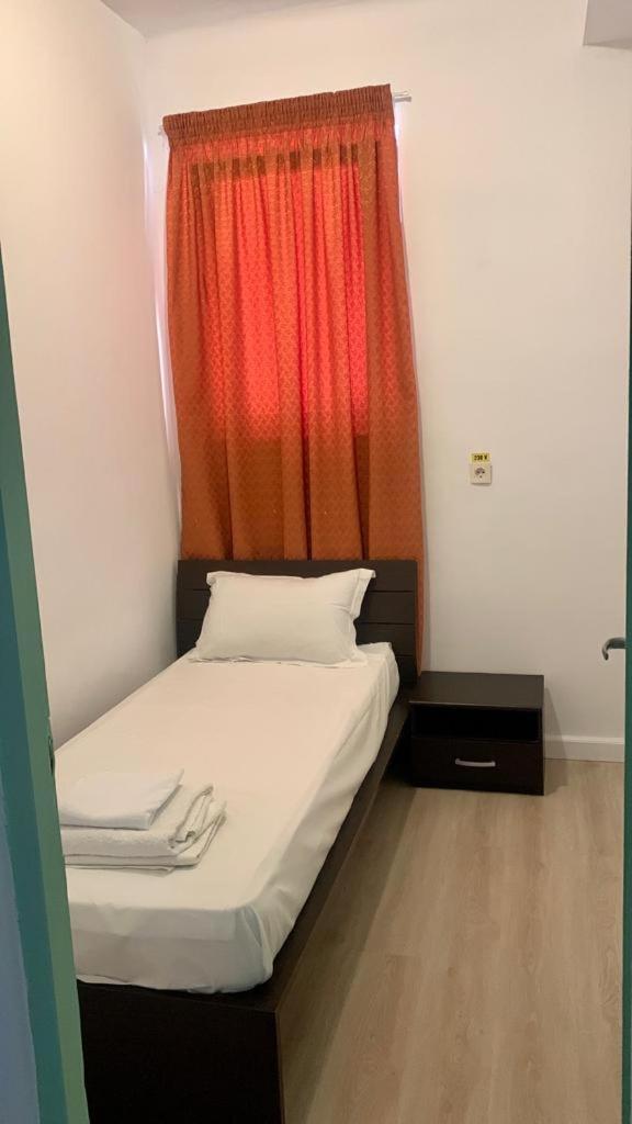 Hostel Cazino Nord Rooms Mamaia Exteriör bild