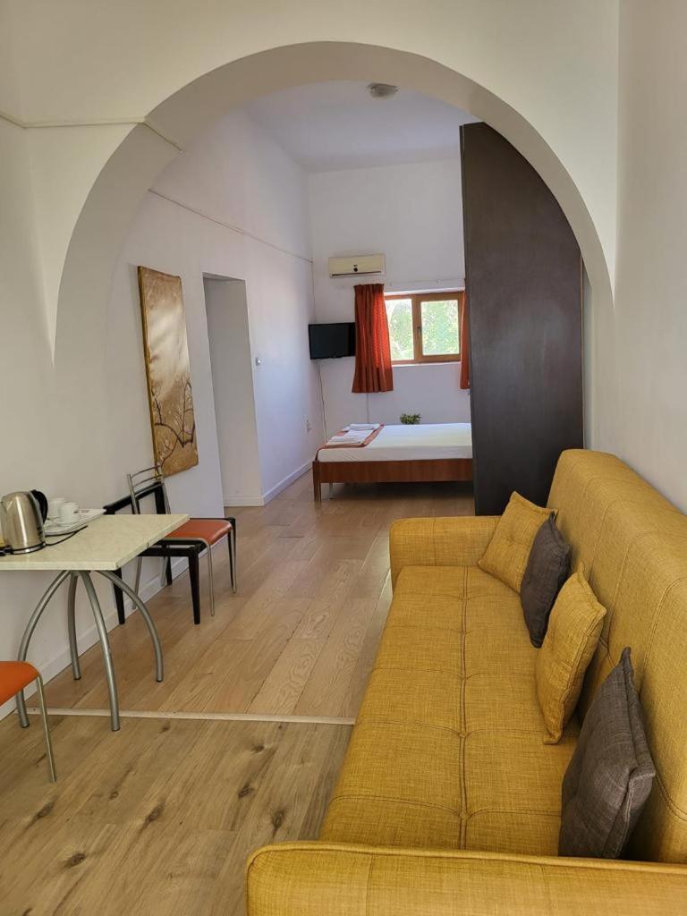 Hostel Cazino Nord Rooms Mamaia Exteriör bild