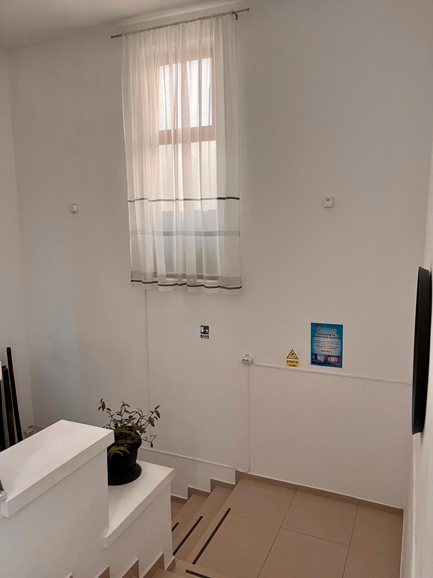 Hostel Cazino Nord Rooms Mamaia Exteriör bild