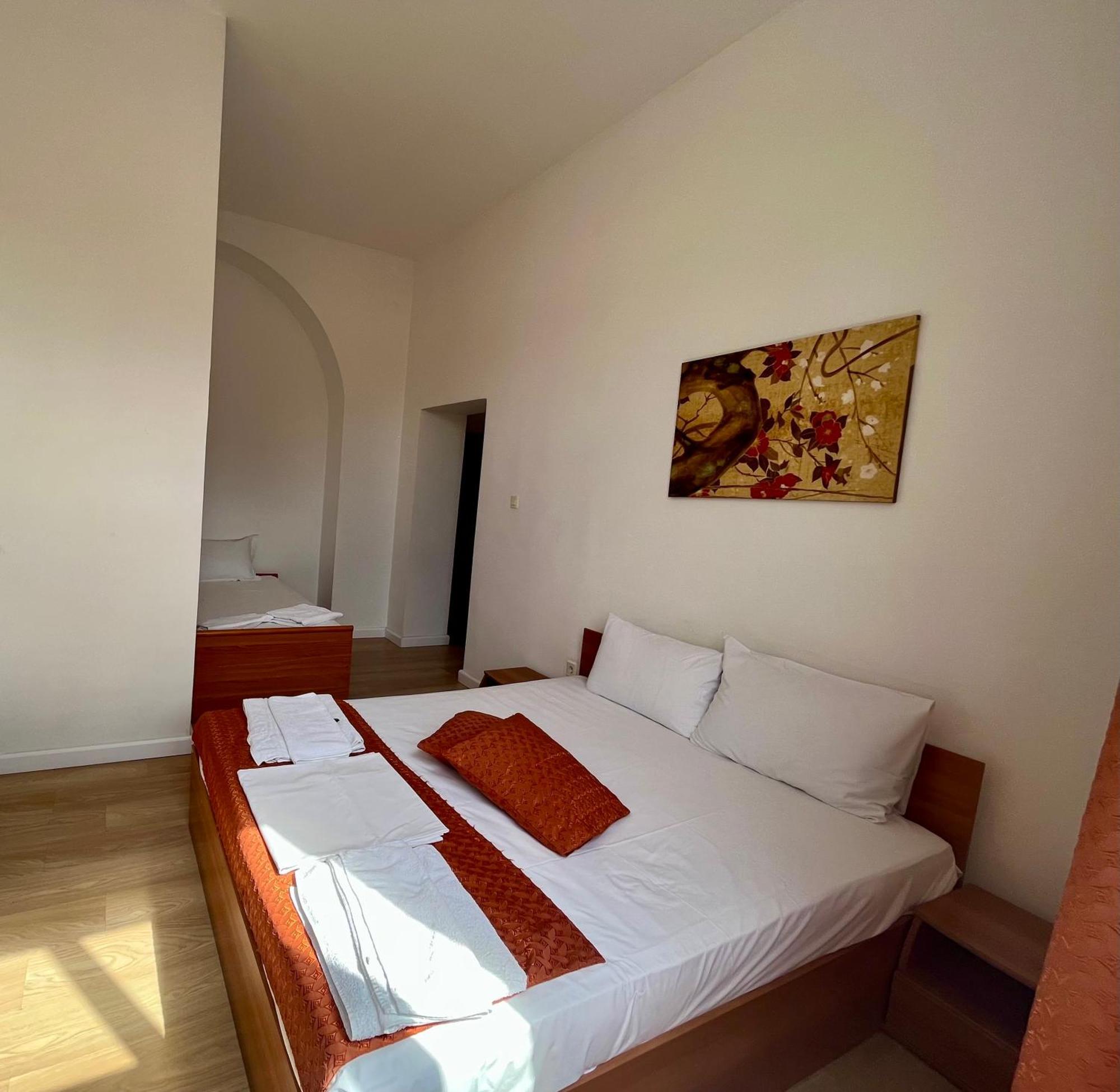 Hostel Cazino Nord Rooms Mamaia Exteriör bild