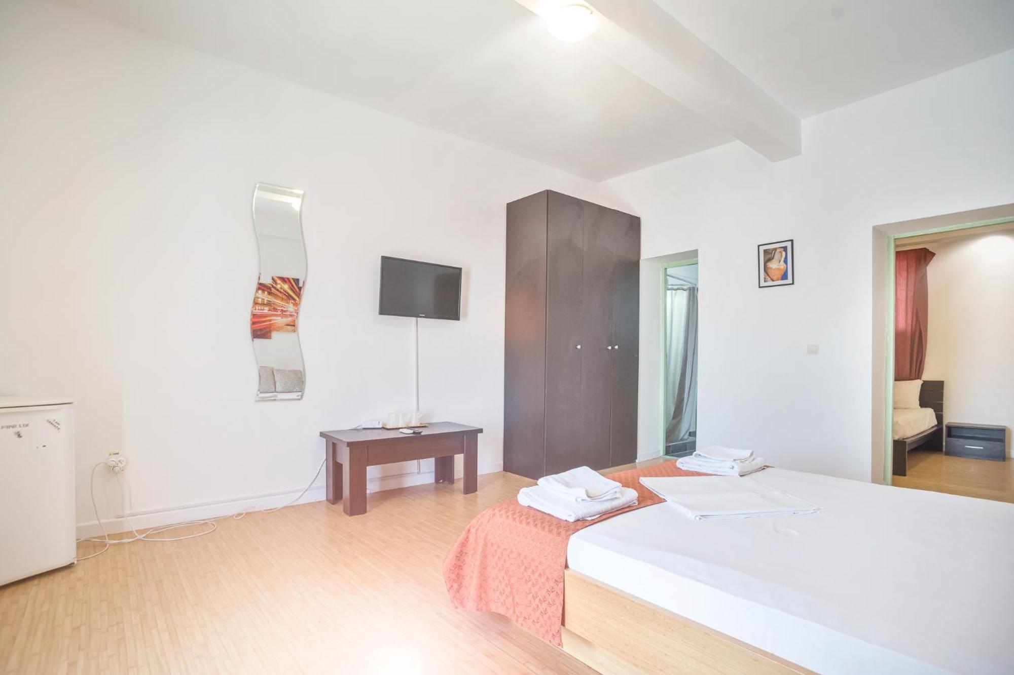 Hostel Cazino Nord Rooms Mamaia Exteriör bild